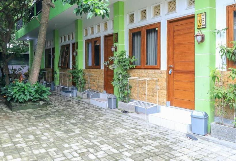 פנסיון Guest House Rumah Lombok Syariah
