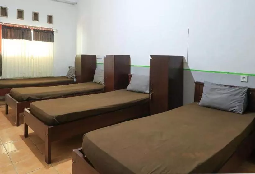 ペンション Guest House Rumah Lombok Syariah