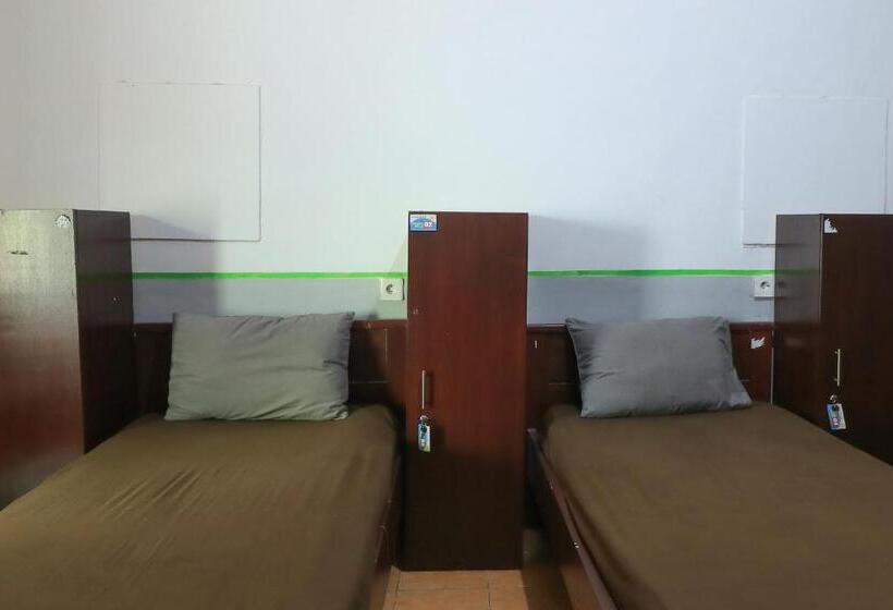 פנסיון Guest House Rumah Lombok Syariah