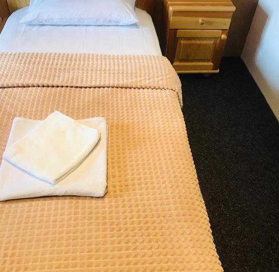 بنسيون Mala Narnia