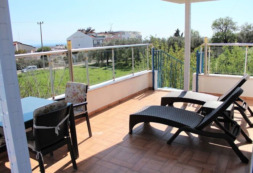 Mavi Pansiyon & Restaurant