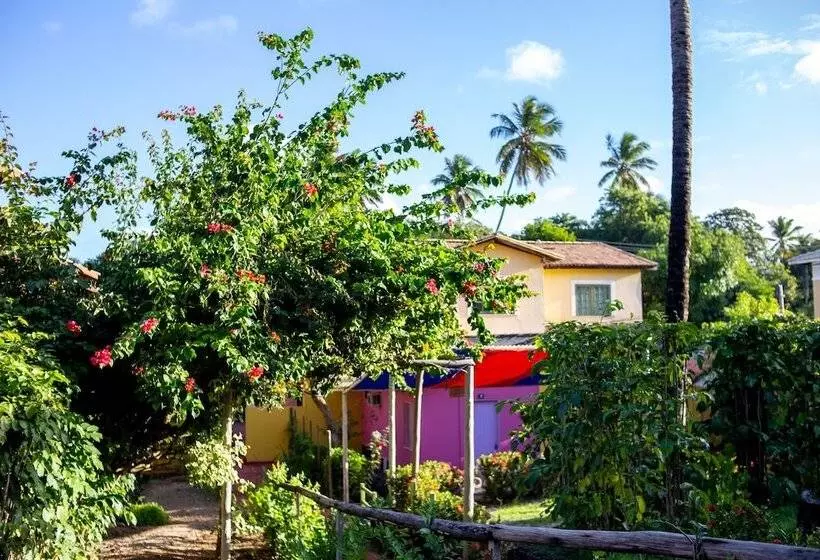 ペンション Pousada Pelô De Imbassaí