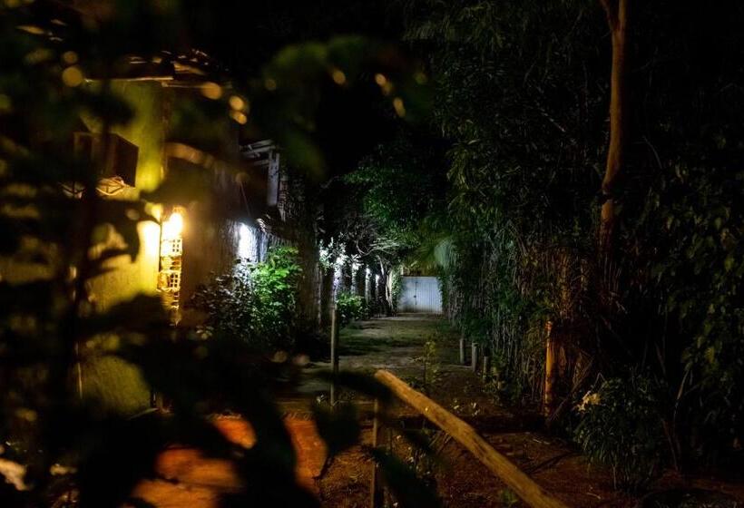 Pension Pousada Pelô De Imbassaí