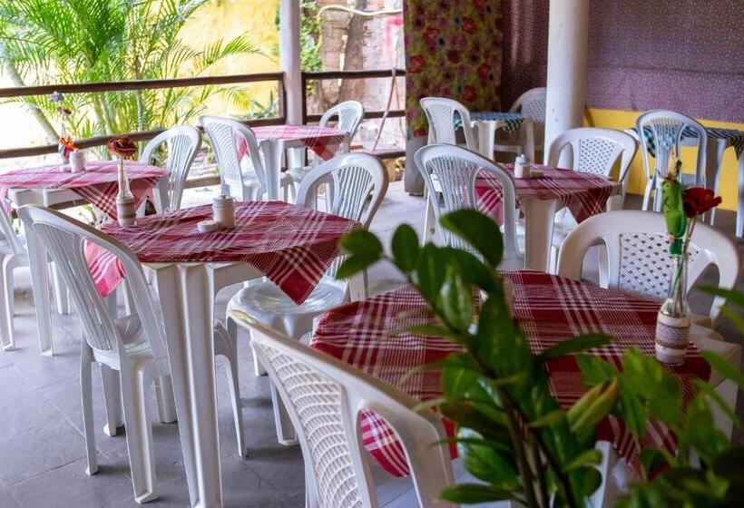 Pension Pousada Pelô De Imbassaí