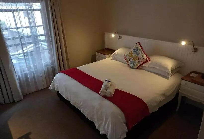 ペンション 137 High Street Guest House