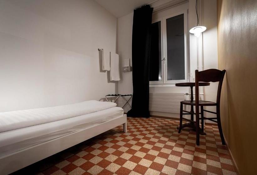 پانسیون Gasthaus Zum Guten Glück