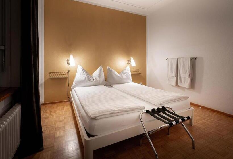 پانسیون Gasthaus Zum Guten Glück