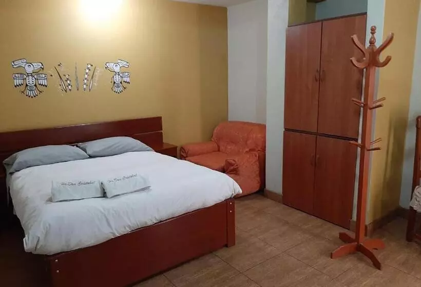 ペンション Hostal Don Cristobal
