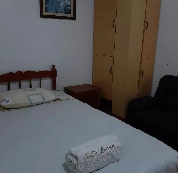 ペンション Hostal Don Cristobal