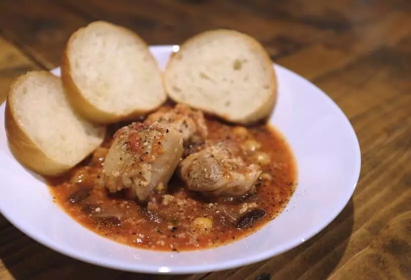 Majatalo Hostel&bar Camosiba