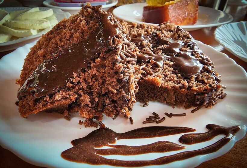 پانسیون Pousada Araucária Village