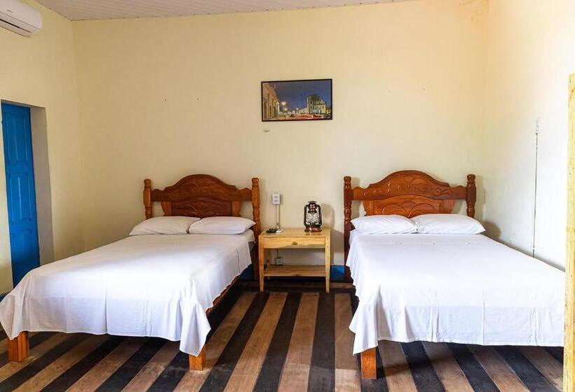 Пансион Pousada Aruans Casarão