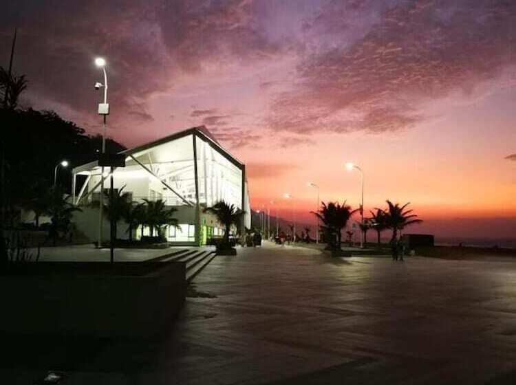 فندق صغير Las Palmas