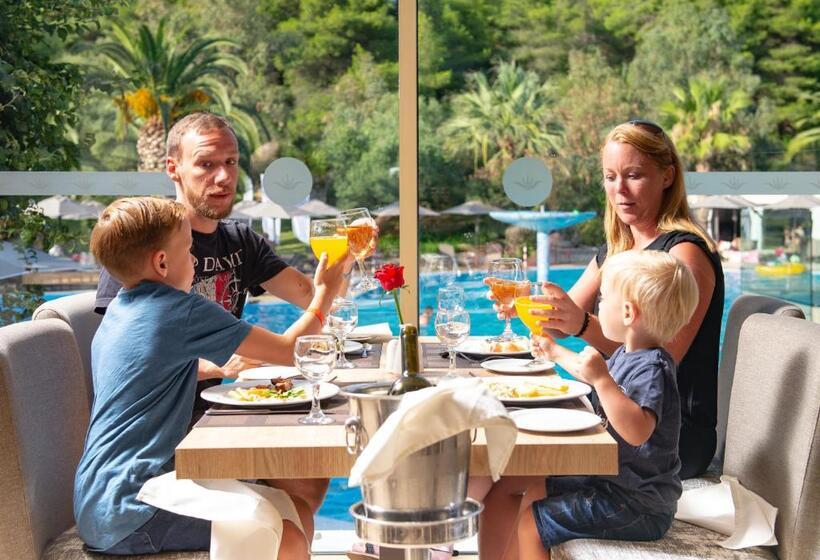 Poseidon Hotel Sea Resort