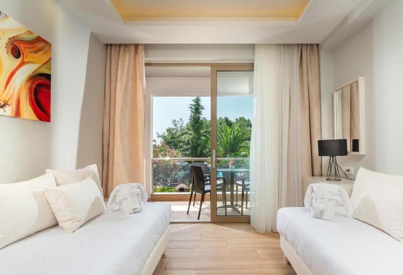 Poseidon Hotel Sea Resort