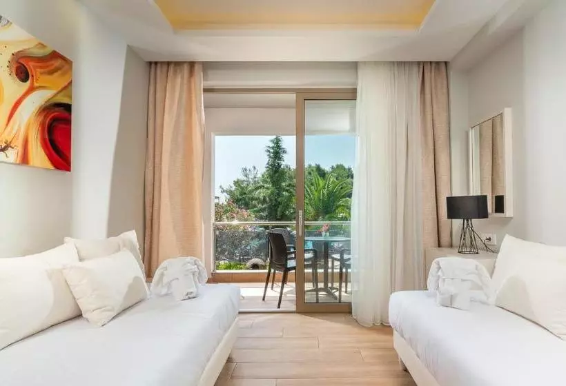 Poseidon Hotel Sea Resort