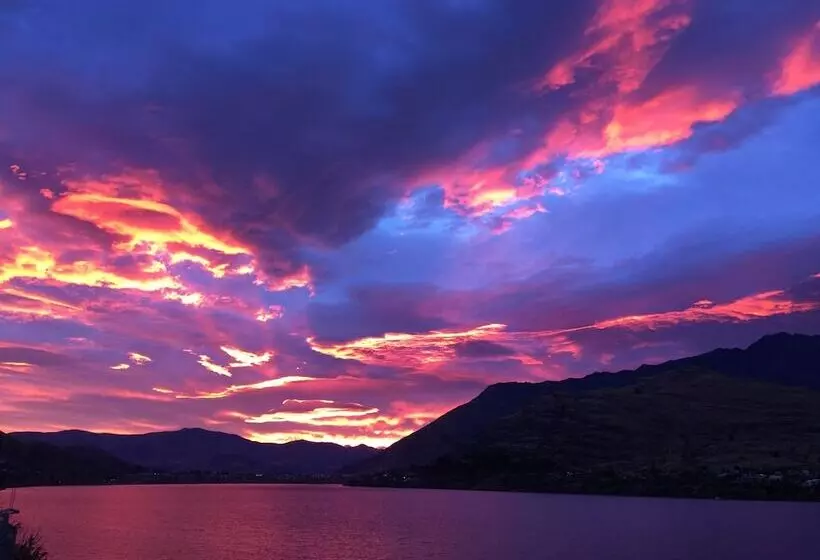 ペンション Amazing Queenstown Guesthouse