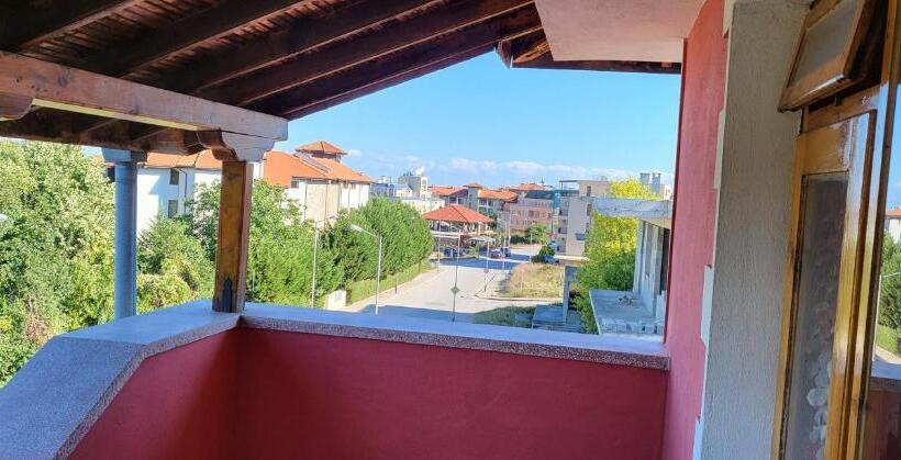 Пансион Amfora Guest House