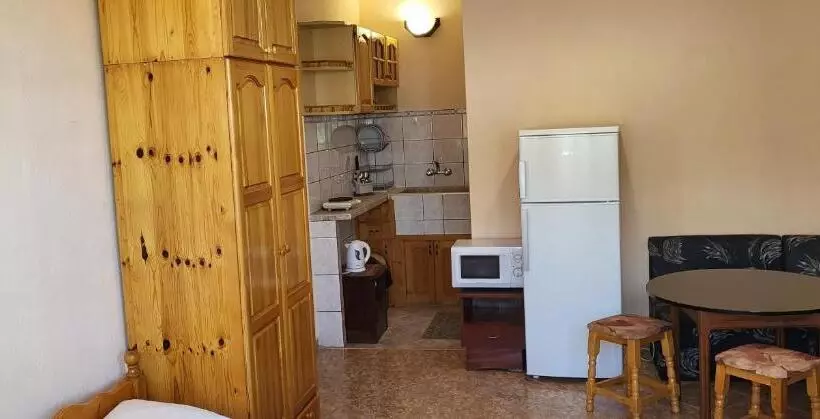 ペンション Amfora Guest House