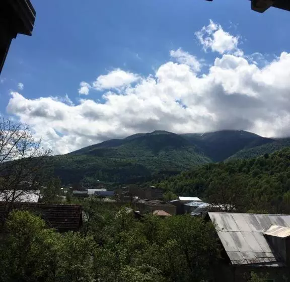 Majatalo Areguni Guest House