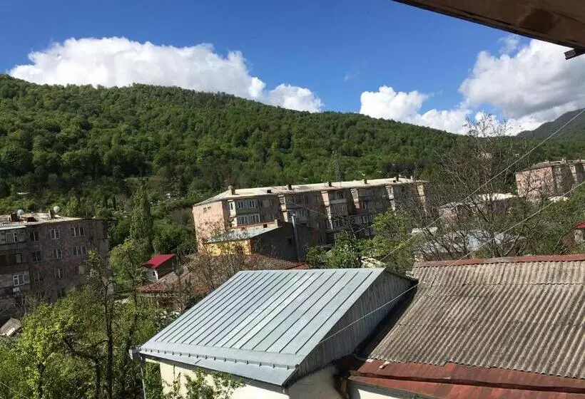 Majatalo Areguni Guest House
