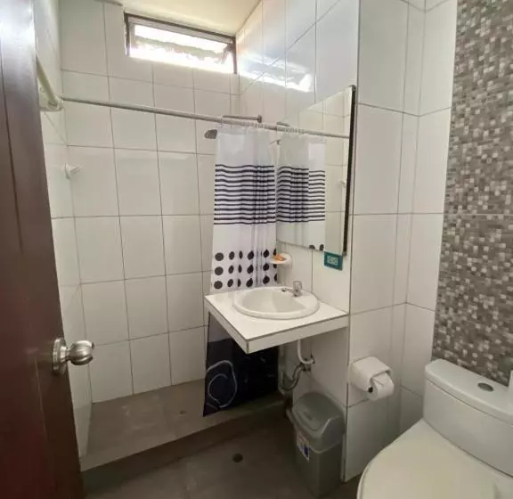 ペンション Hospedaje Marbis