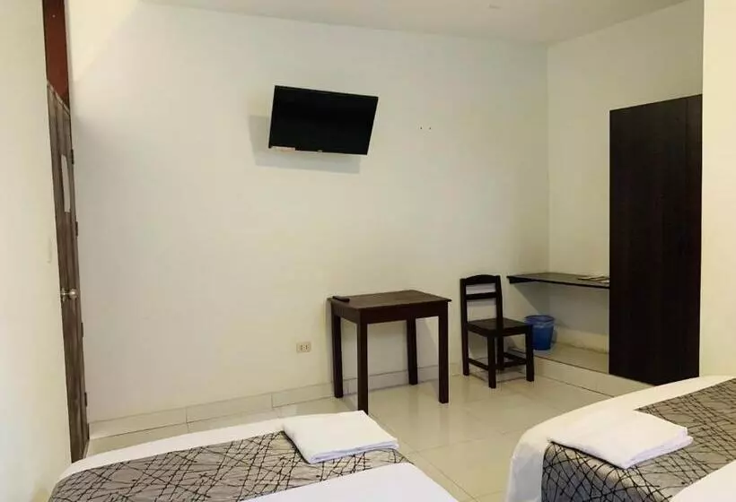 ペンション Hospedaje Marbis