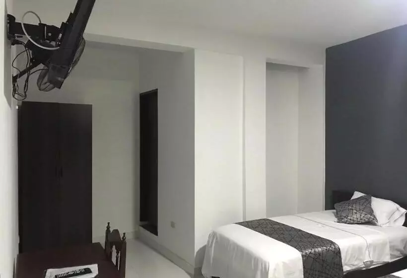 ペンション Hospedaje Marbis