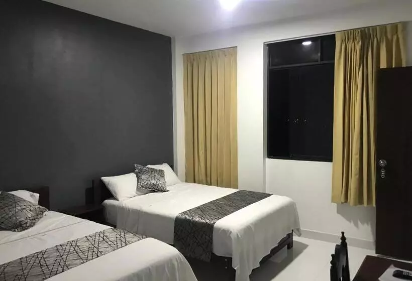 ペンション Hospedaje Marbis