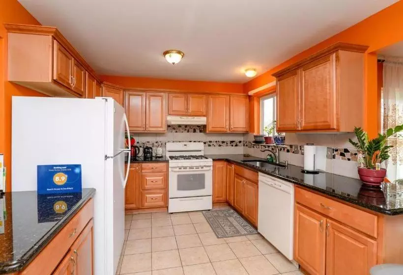 پانسیون Ranch House At Southfield