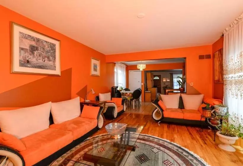 پانسیون Ranch House At Southfield