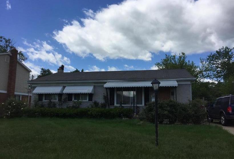 بنسيون Ranch House At Southfield