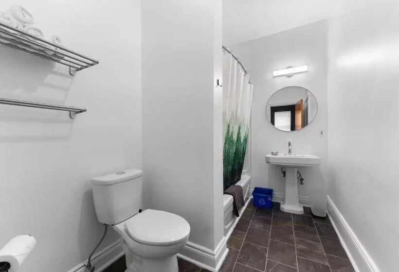 Retkeilymaja Balmoral