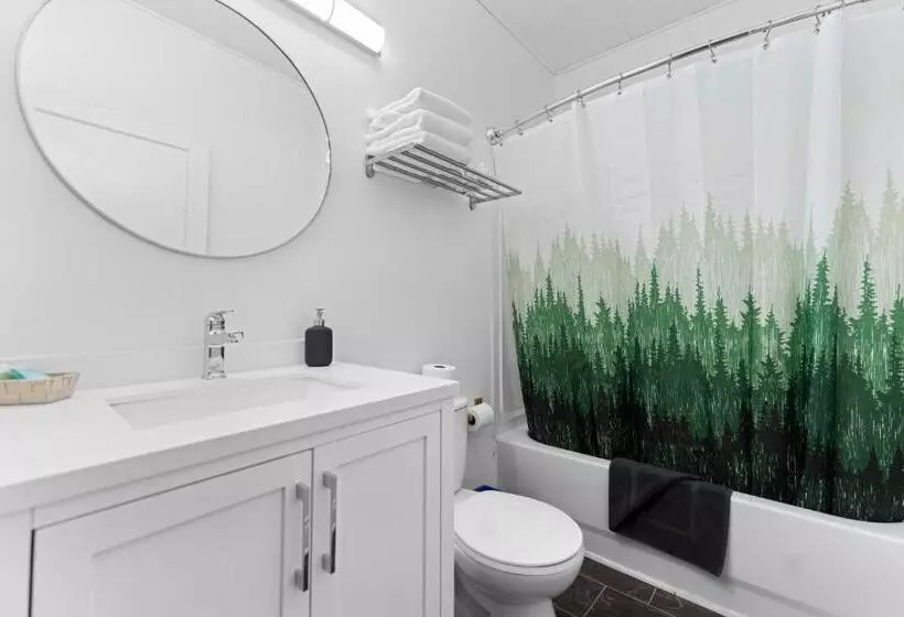 Retkeilymaja Balmoral