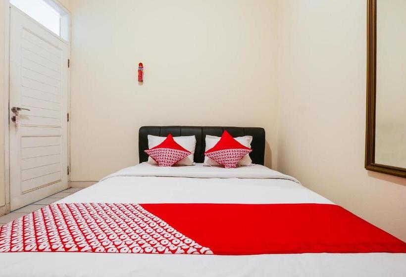 Отель Cisitu Valley Villa Syariah