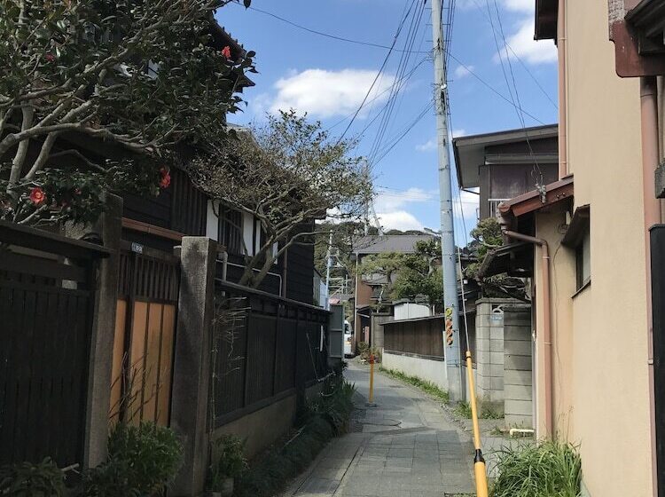 بنسيون Guesthouse Shibafu