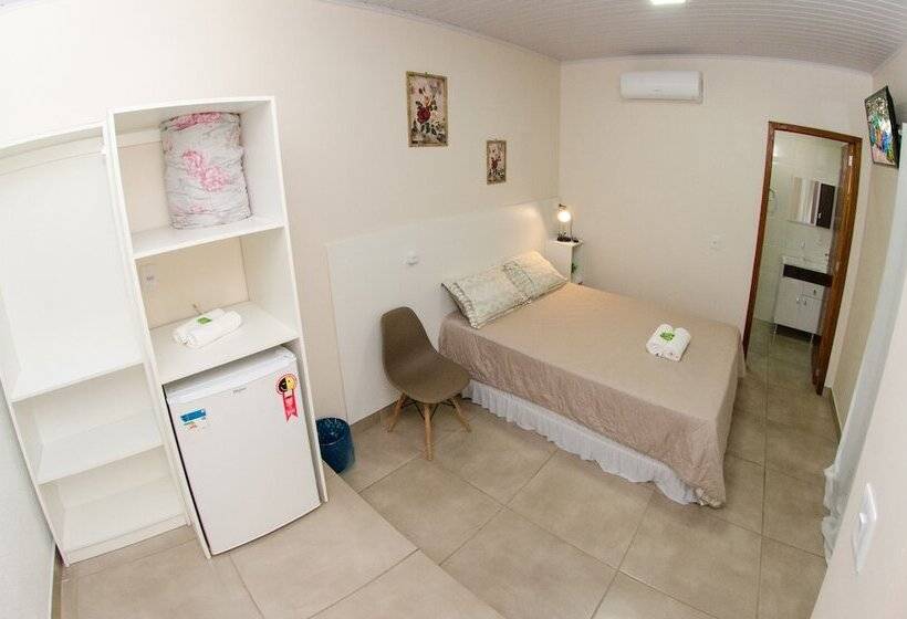 پانسیون Pousada Joana Guest House