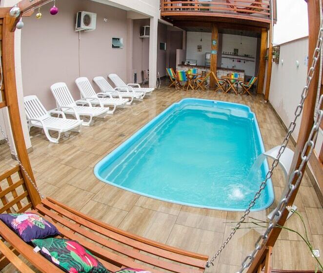 پانسیون Pousada Joana Guest House