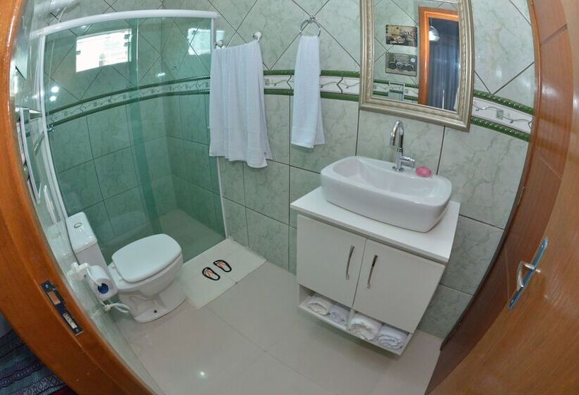 پانسیون Pousada Joana Guest House