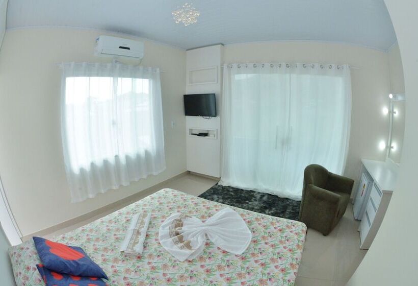 پانسیون Pousada Joana Guest House