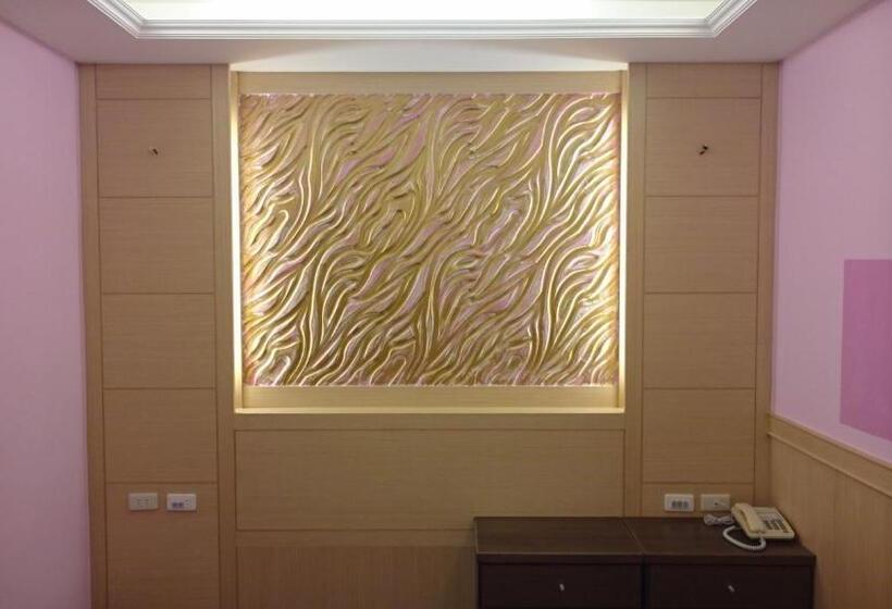 پانسیون Umin Chu Inn