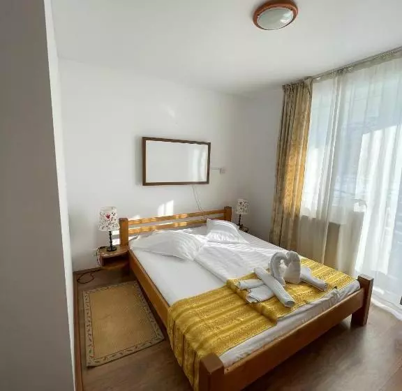 پانسیون Vila Alisa