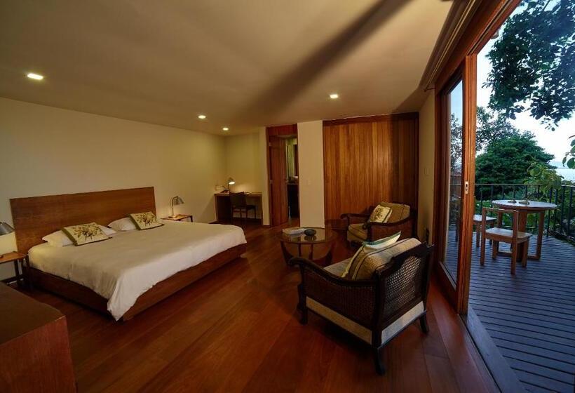 هاستل Chez Georges