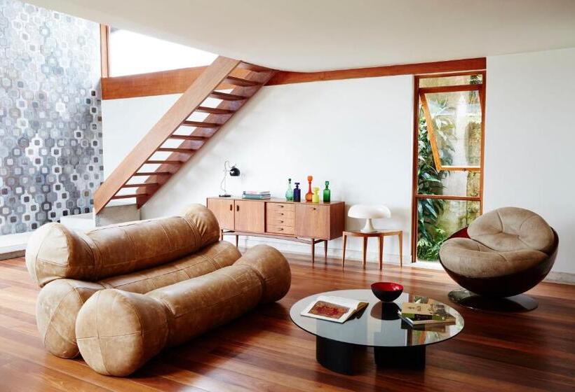 هاستل Chez Georges