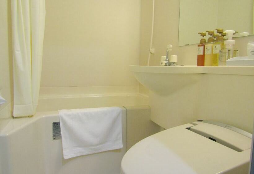 Business Hotel Isesaki Heisei Inn