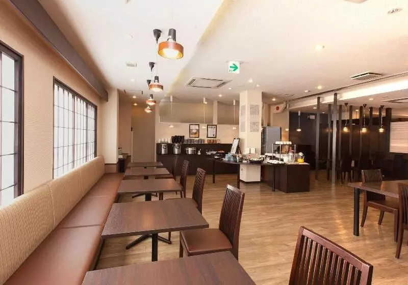 Business Hotel Isesaki Heisei Inn
