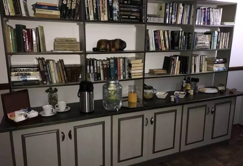 Majatalo Cuckoos Nest Guest House