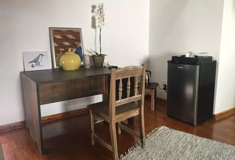 Majatalo Cuckoos Nest Guest House