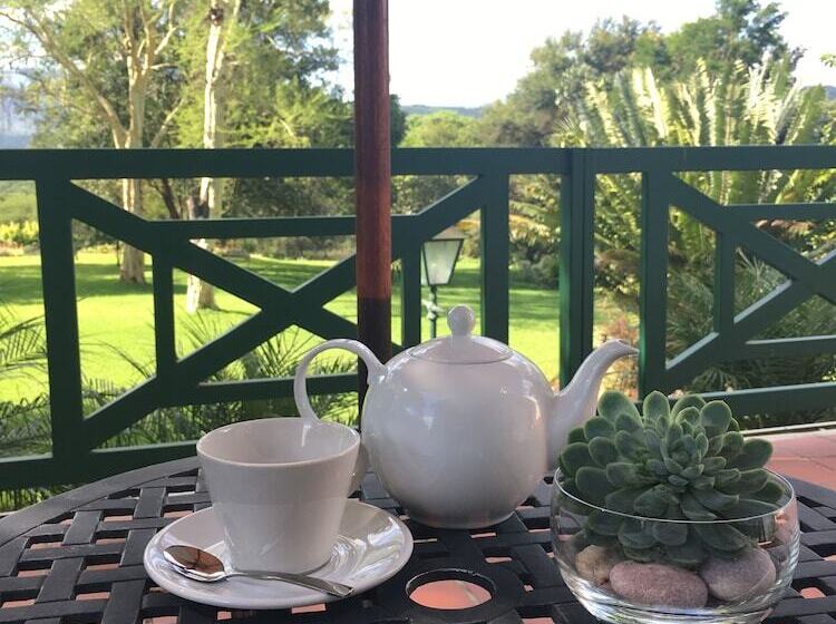 بنسيون Cuckoos Nest Guest House