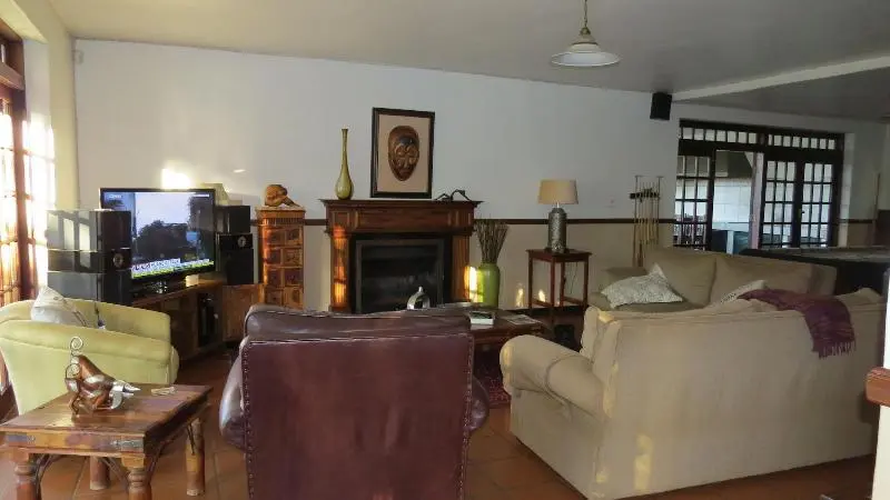پانسیون Cuckoos Nest Guest House